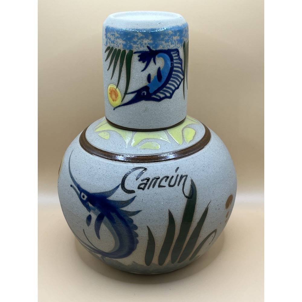 Mexican Tonala Water Vase Carafe Tumble‎ Up w/ Cup Lid - Cancun Vtg 8.25"